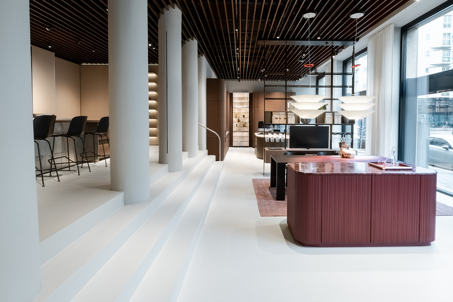 Flagship Store